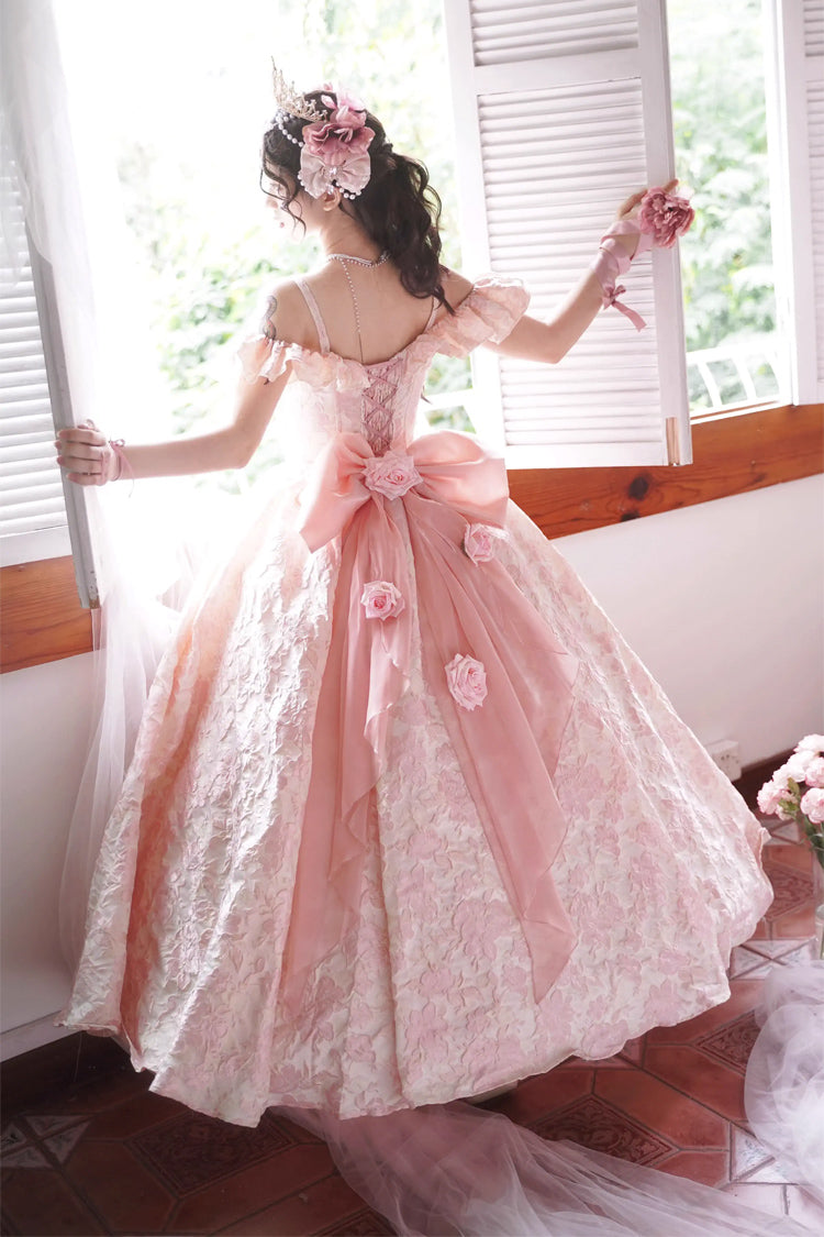 Classic Designed Dress in a Timeless Cut