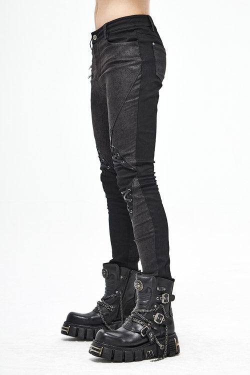 Thoughtfully Designed Pants in a Timeless Style