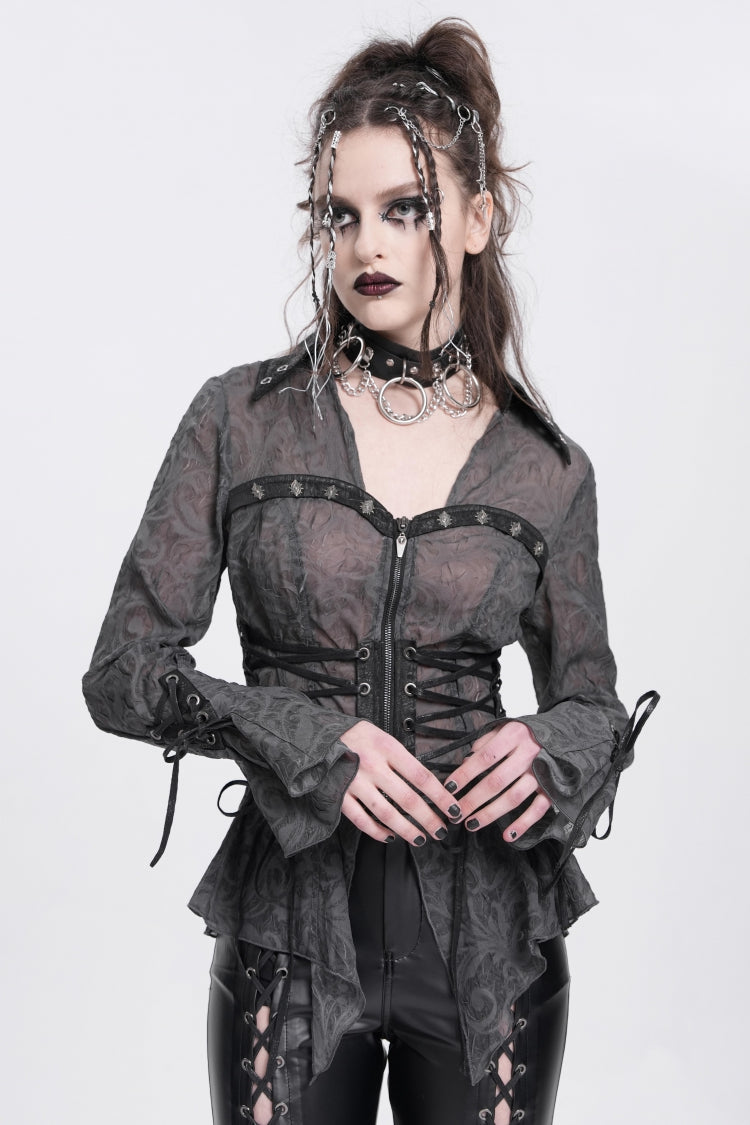 Beautifully Crafted Blouse in a Classic Style