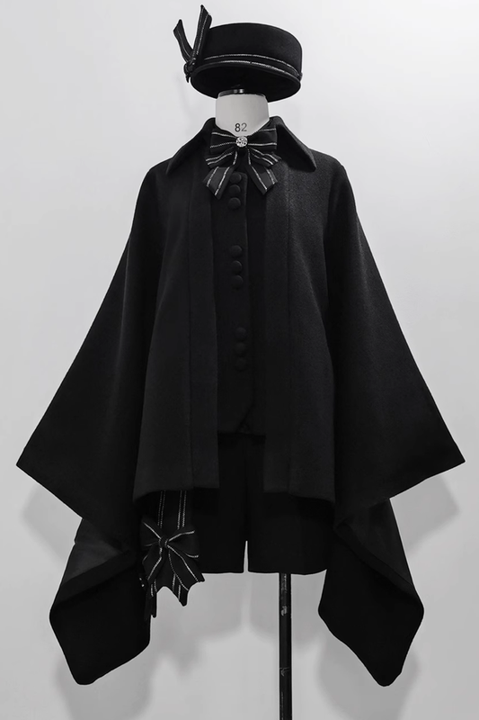 Beautifully Finished Coat in a Timeless Design