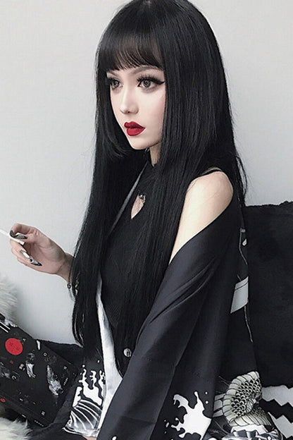 Subtly Elegant Garment with a Refined Vintage Look