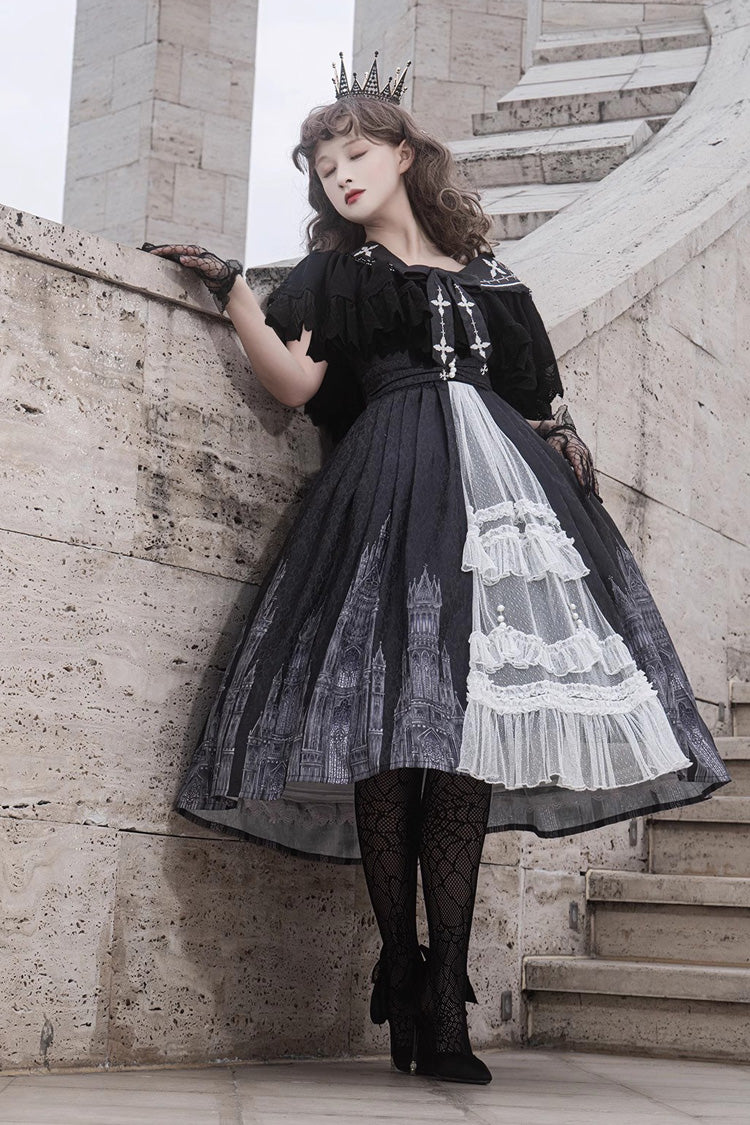 Subtly Elegant Dress with a Refined Vintage Look