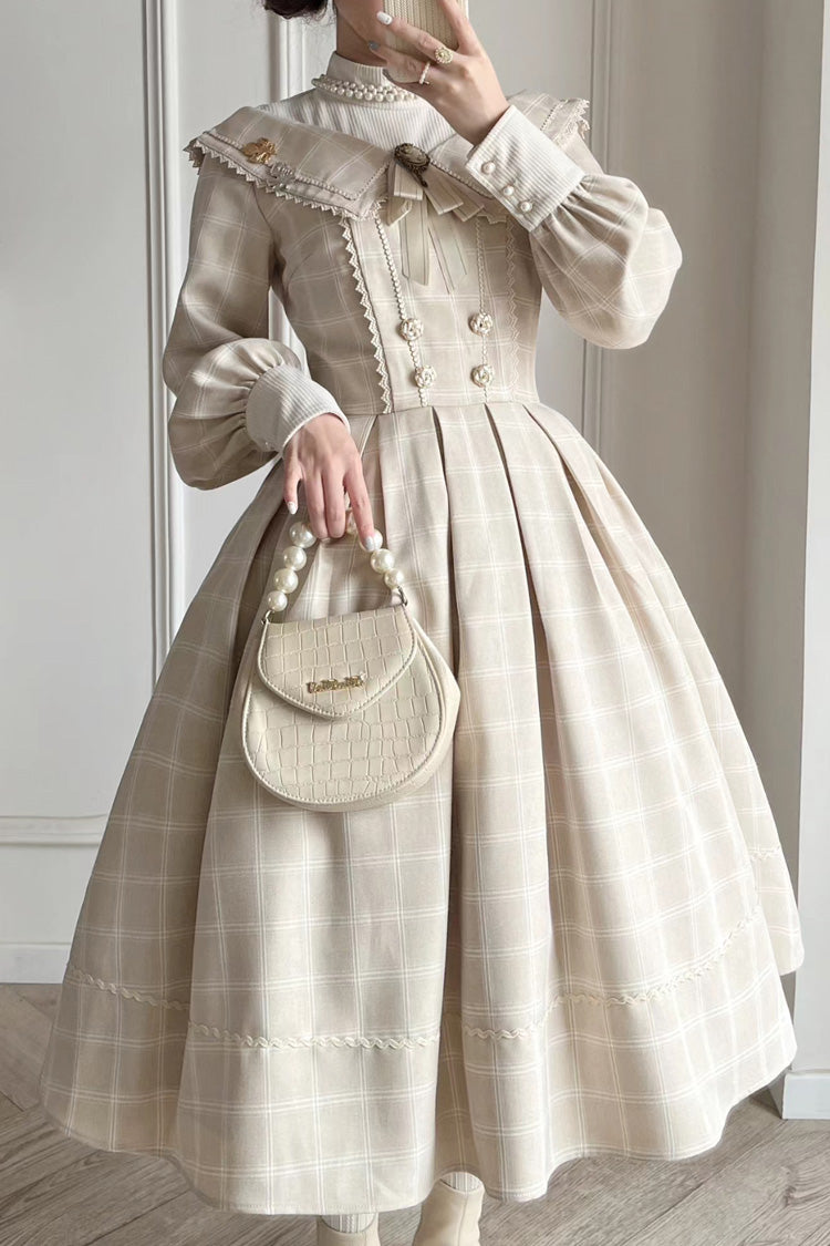 Beautifully Crafted Dress in a Classic Style