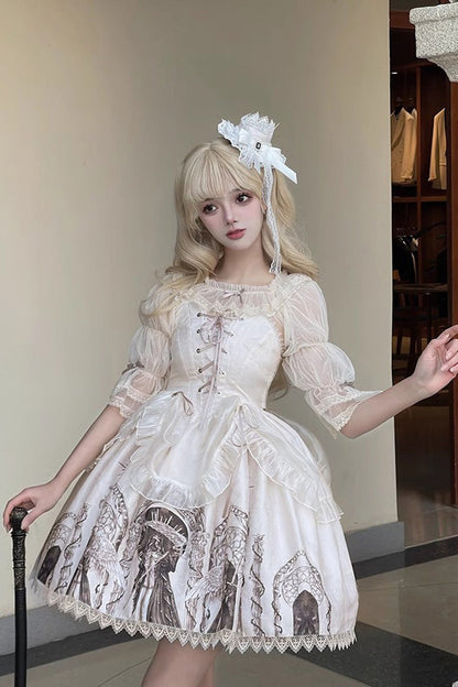 Subtly Elegant Dress with a Refined Vintage Look