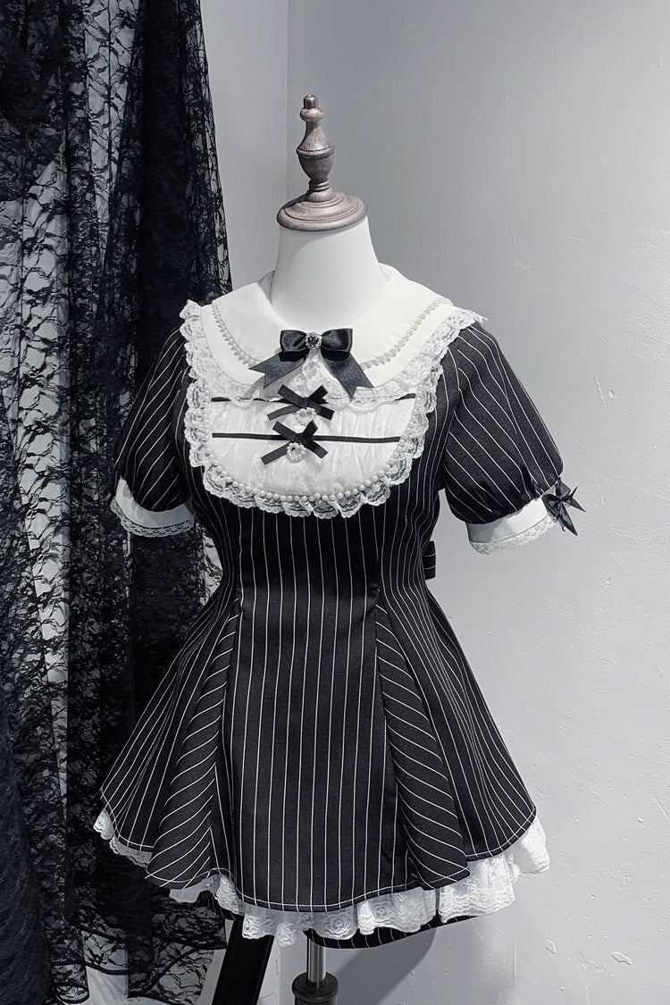 Subtly Elegant Dress with a Refined Vintage Look