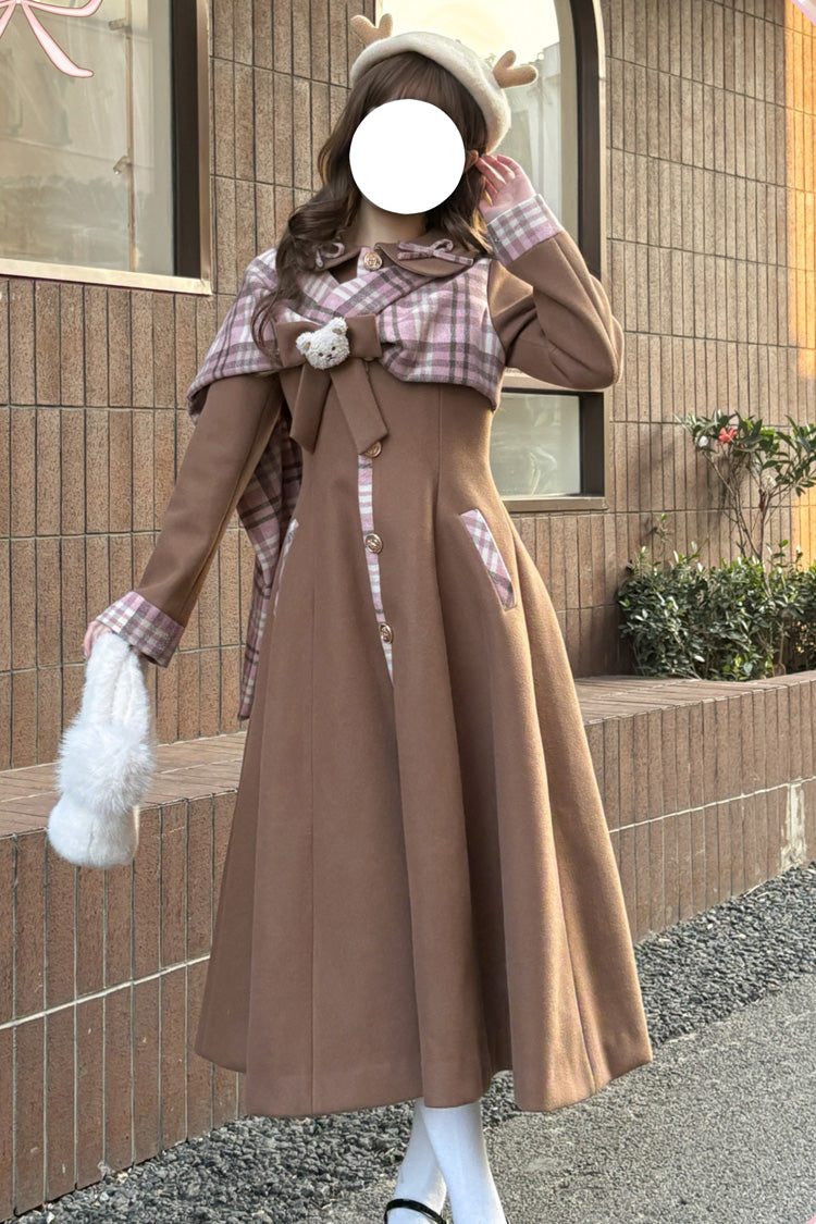 Subtly Elegant Coat with a Refined Vintage Look