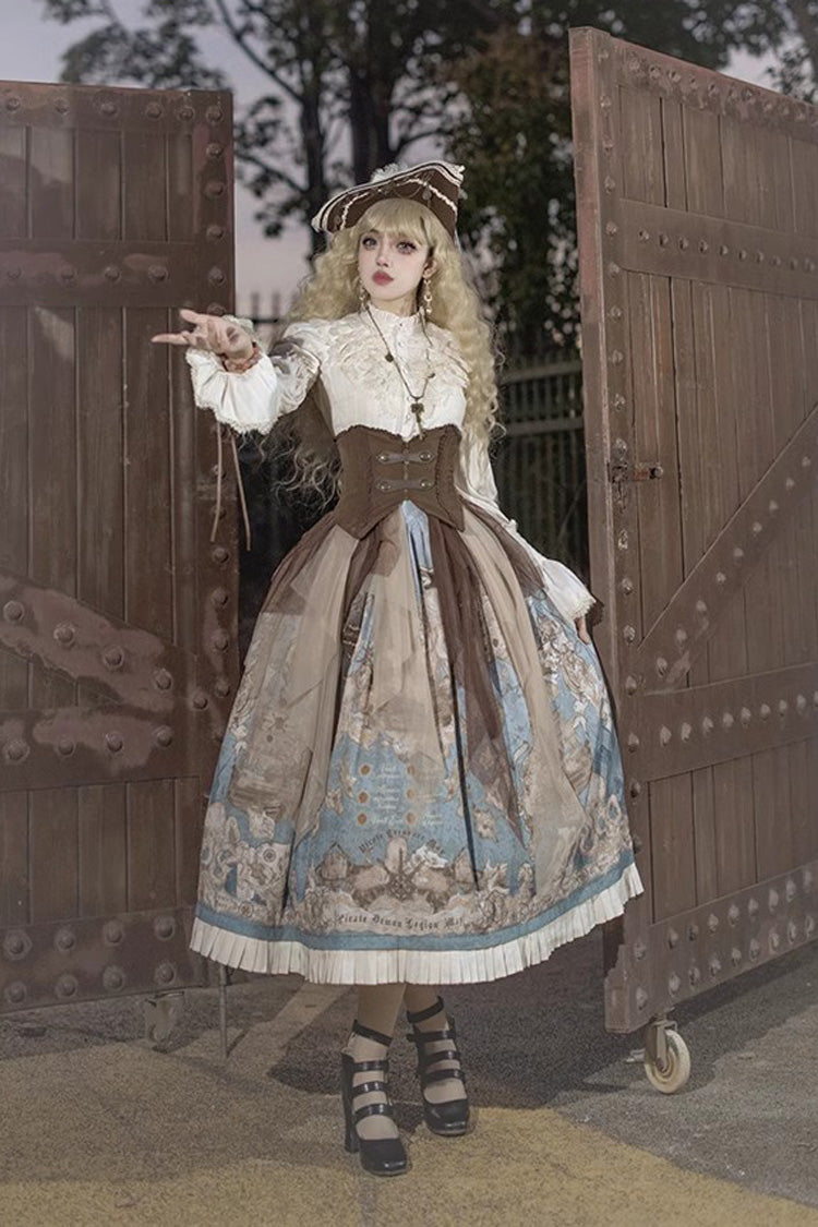 Classic Vintage Blouse with a Flattering Fit