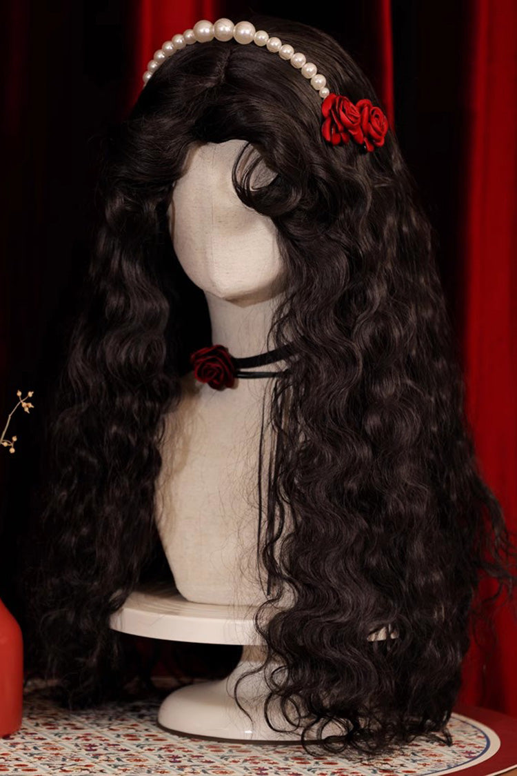 Subtly Elegant Garment with a Refined Vintage Look