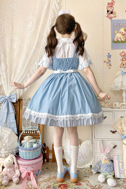 Subtly Elegant Dress with a Refined Vintage Look