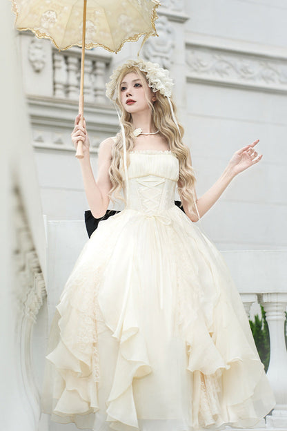 Beautifully Crafted Dress in a Classic Style