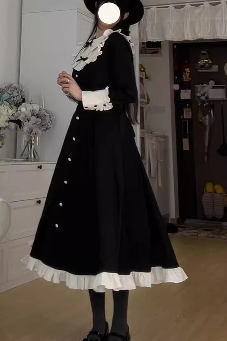 Sophisticated Dress with a Clean Classic Look