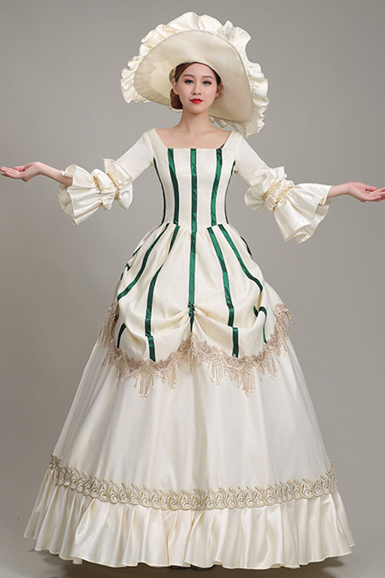 Finely Styled Dress with a Classic Vintage Look