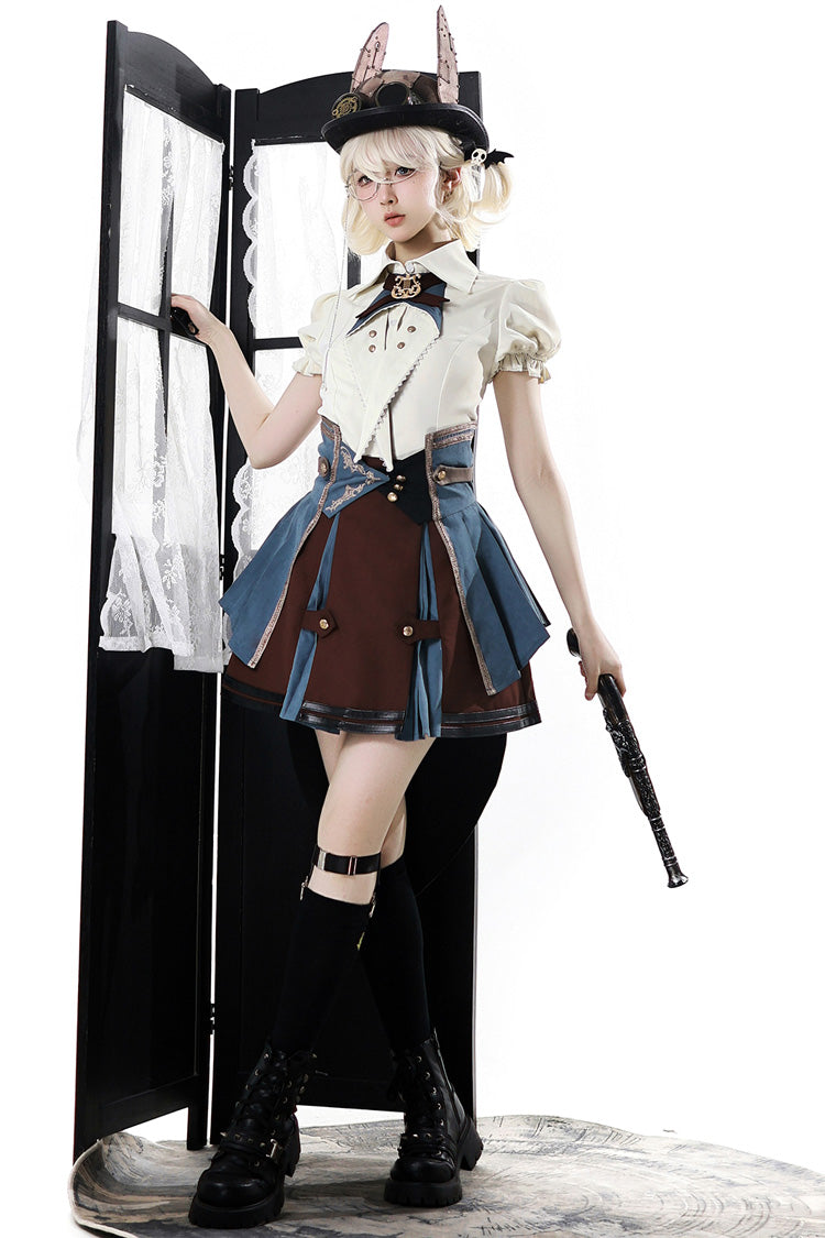 Finely Styled Garment with a Classic Vintage Look
