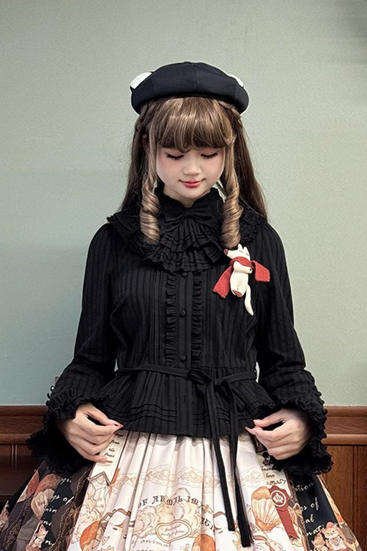 Casually Elegant Blouse with a Refined Edge