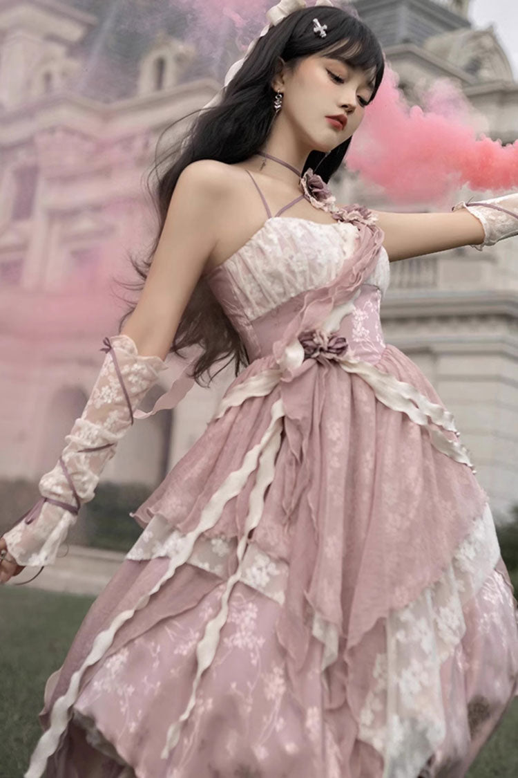 Finely Styled Dress with a Classic Vintage Look