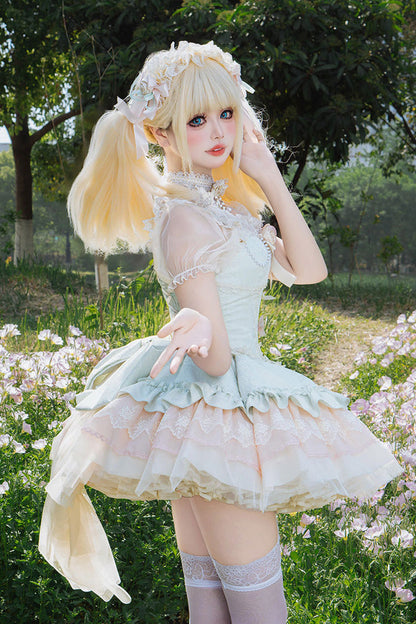 Beautifully Crafted Dress in a Classic Style