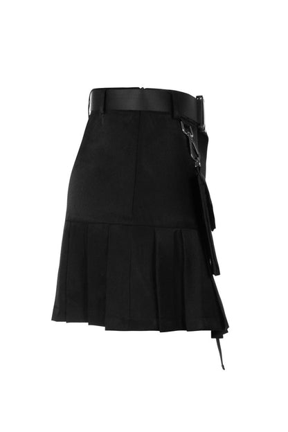 Casually Elegant Bag with a Refined Edge