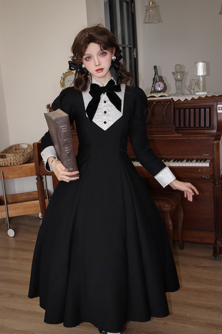 Classic Designed Dress in a Timeless Cut