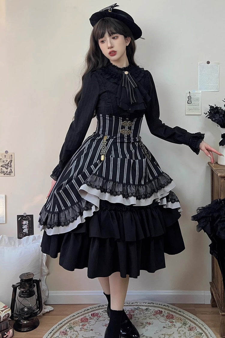 Finely Styled Garment with a Classic Vintage Look