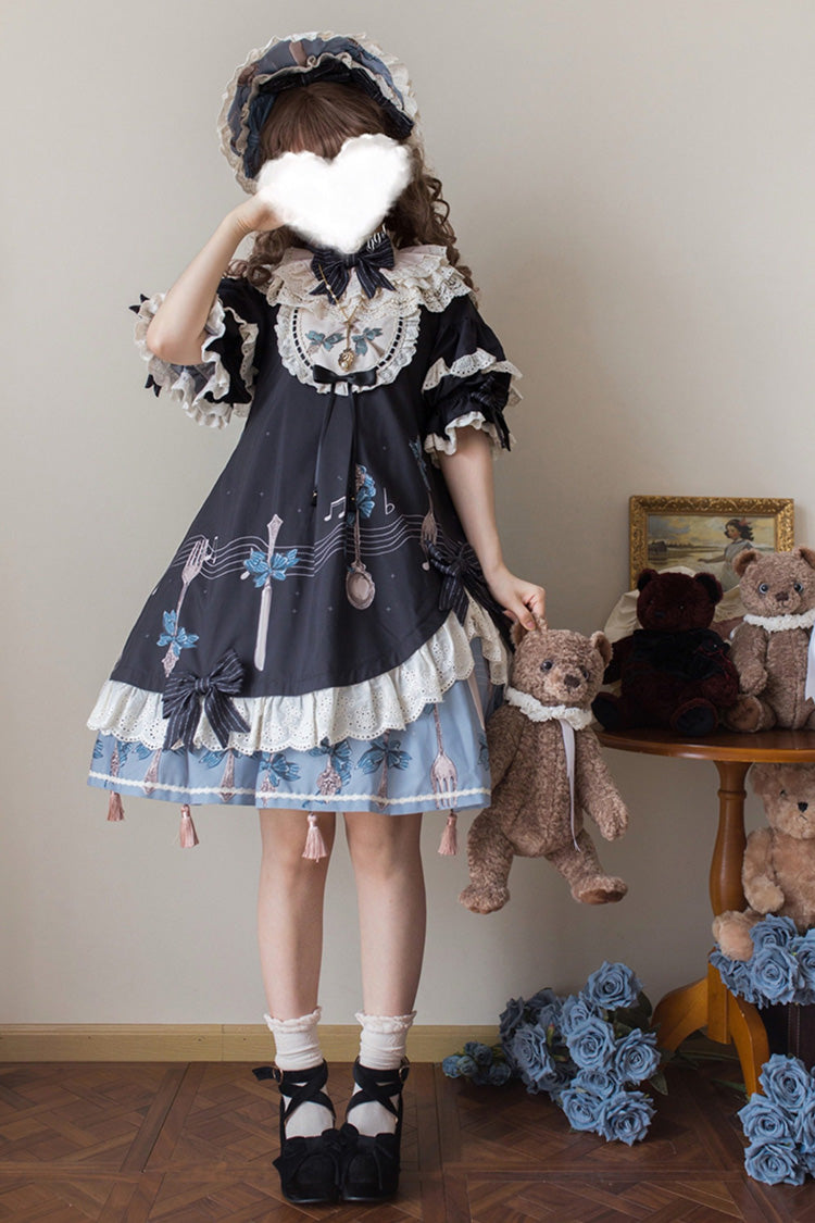 Finely Styled Dress with a Classic Vintage Look