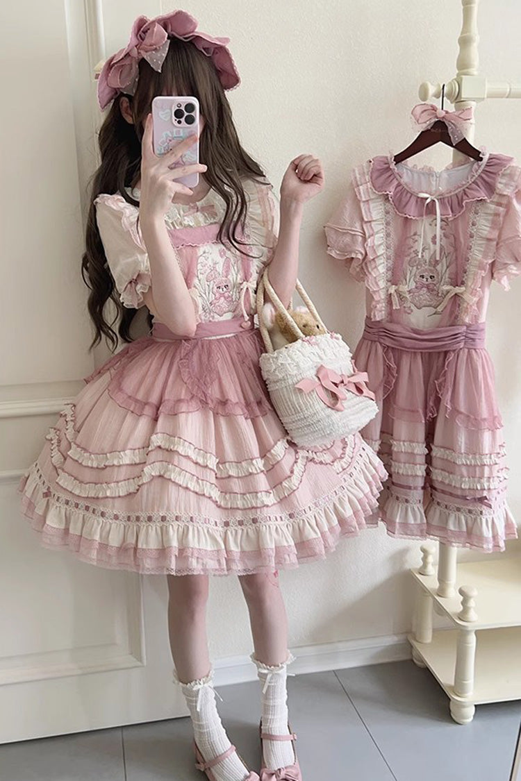 Subtly Elegant Dress with a Refined Vintage Look