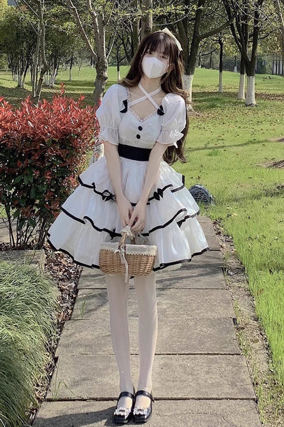 Beautifully Crafted Dress in a Classic Style