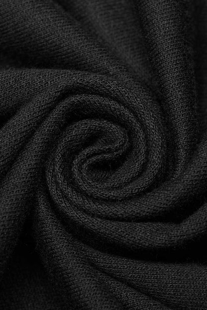 Casually Elegant Garment with a Refined Edge