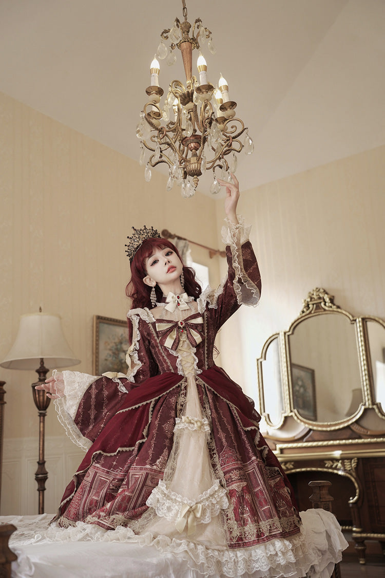 Classic Vintage Dress with a Flattering Fit