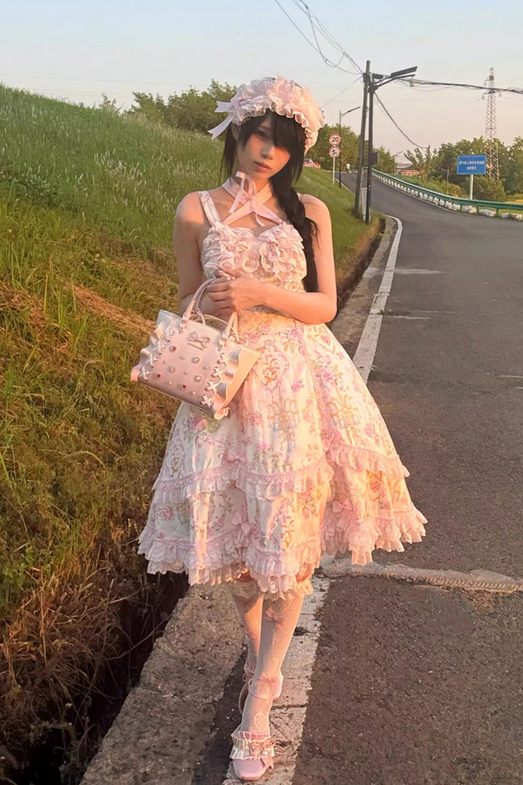 Finely Styled Dress with a Classic Vintage Look