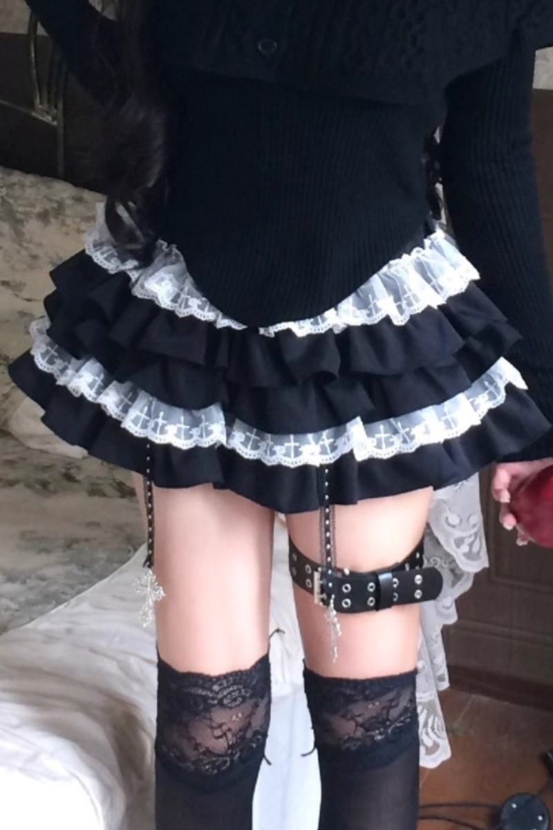 French Dark Tops + Tiered Skirt