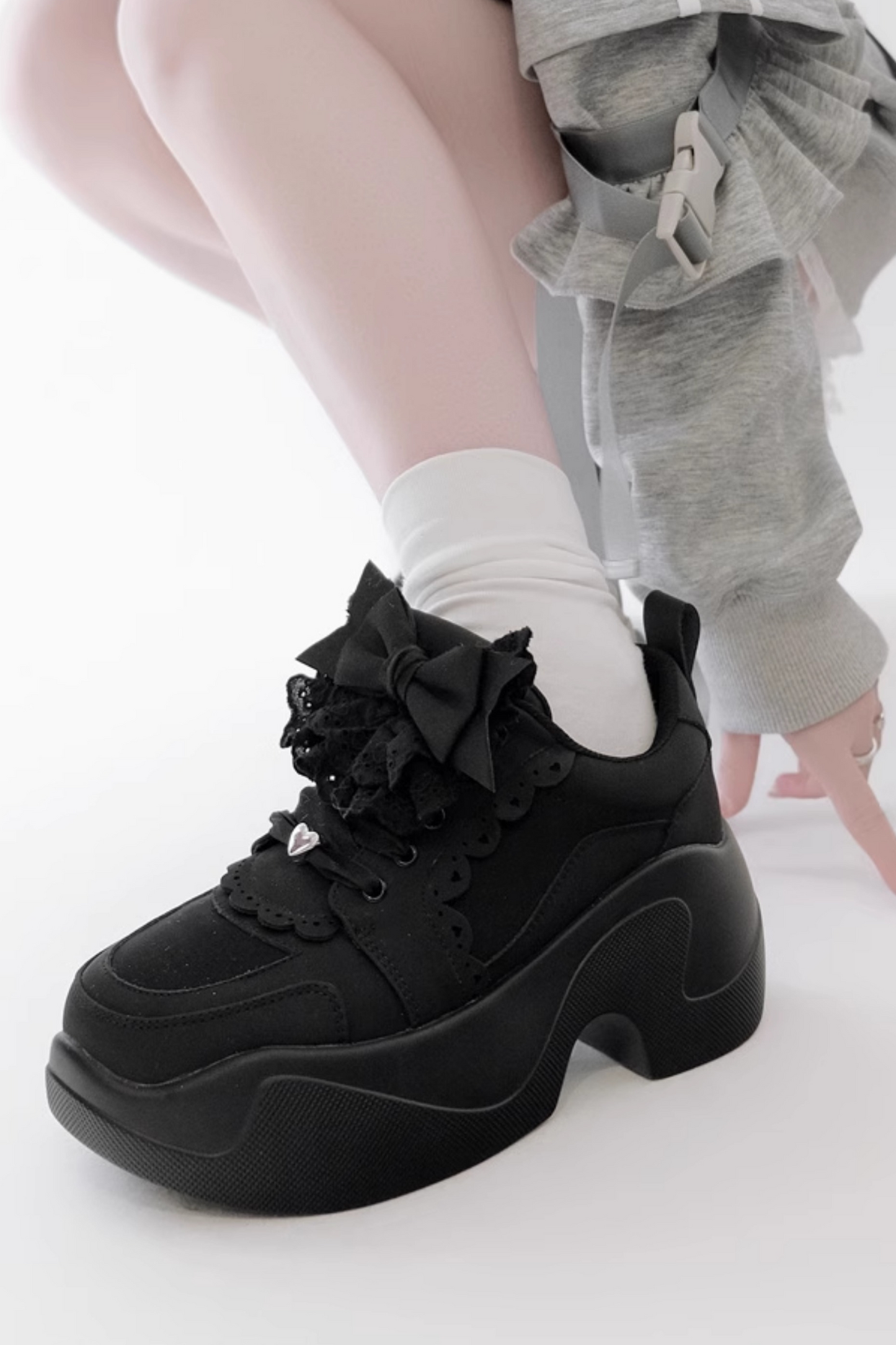 Ribbon Heart Lace Platform Sneakers
