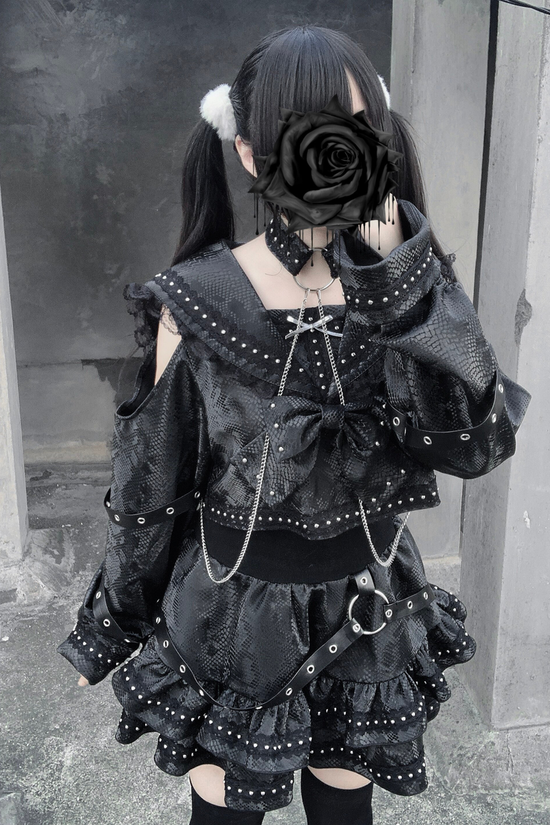 Dark Lace Outfit Top + Skirt