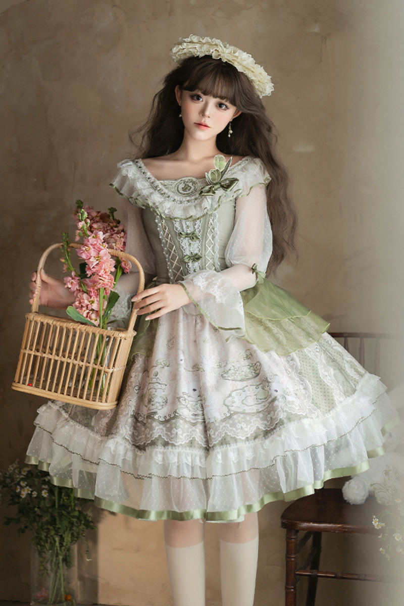[pre-order] Fresh Green Print Kula Lolita Dress + Brooch