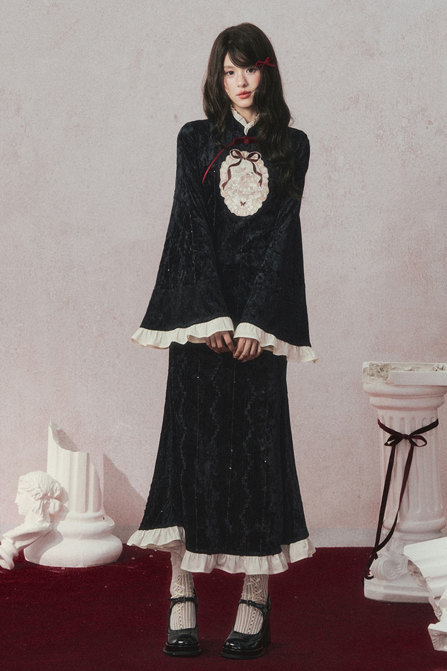 Retro Black Velvet Mermaid Tail Cheongsam Dress + Cape