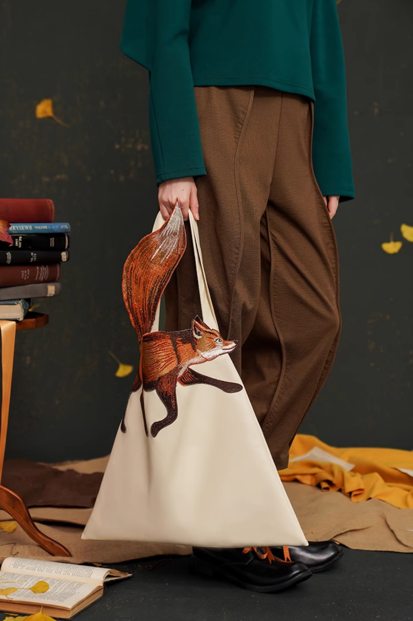 Fox Shoulder Canvas Bag