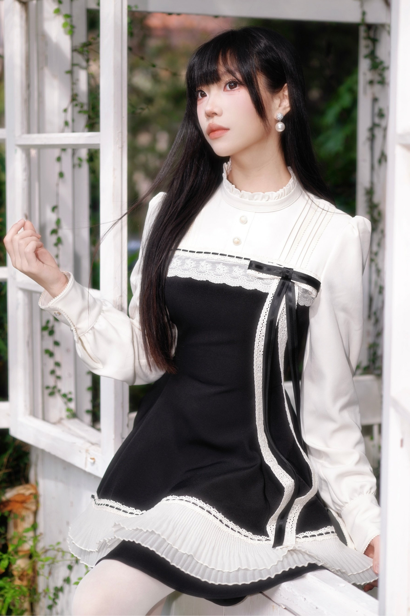 French Black Dresses