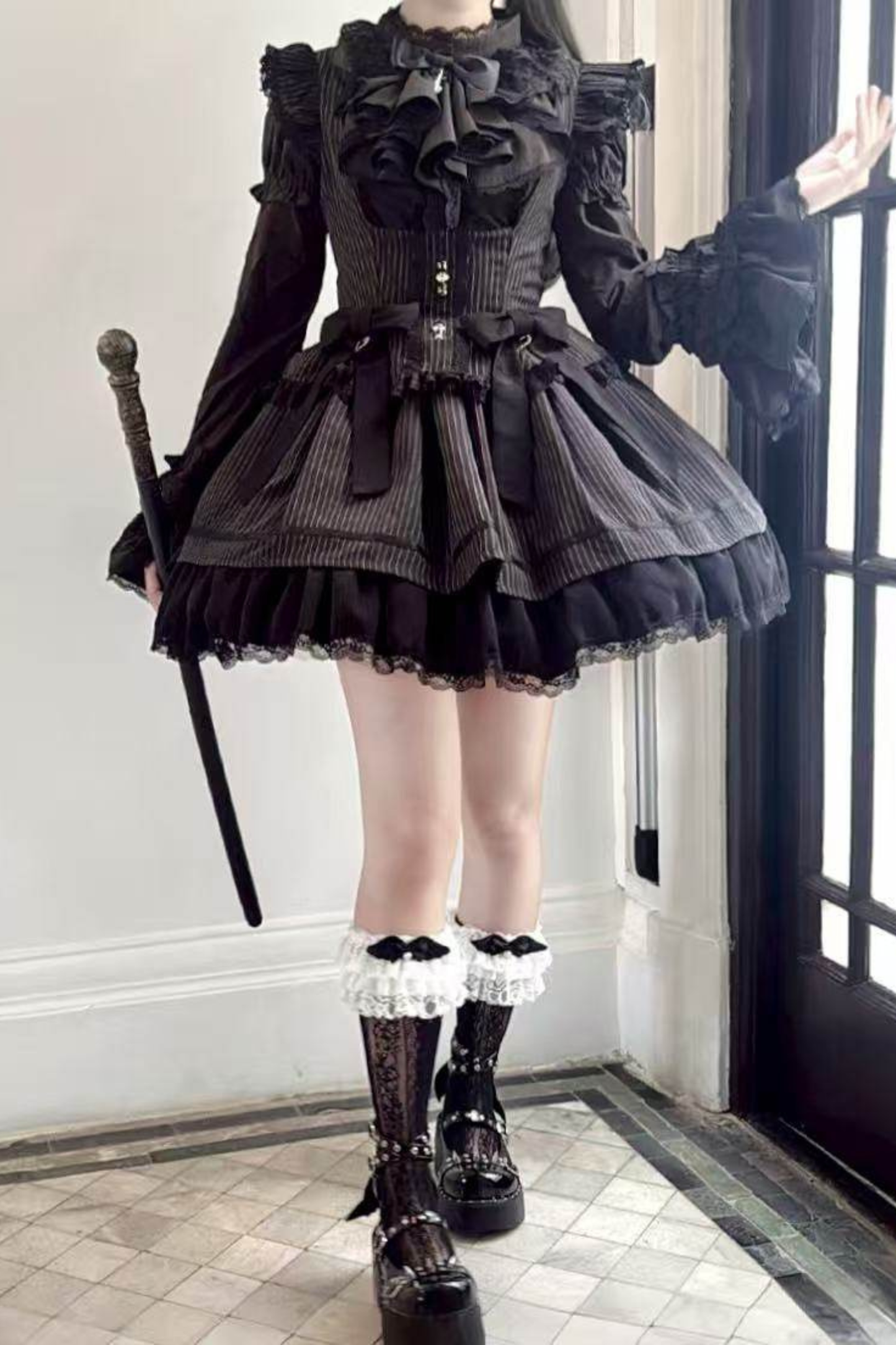 Frilled Gothic Lolita Blouse + Flower Collar
