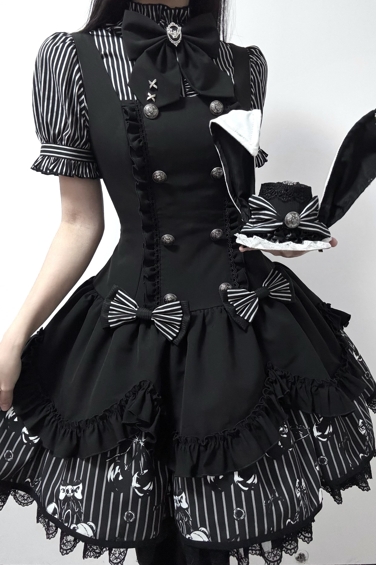 [pre-order Deadline: March 20] Rabbit Gothic Vampire Lolita Skirt + Striped Shirt + Hat