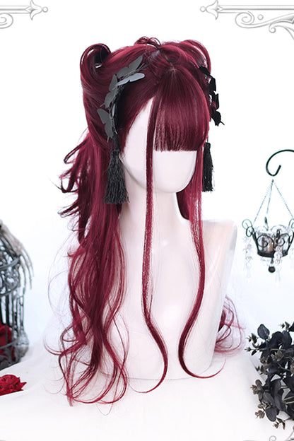 Casually Elegant Garment with a Refined Edge