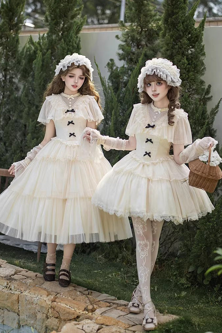 Finely Styled Dress with a Classic Vintage Look