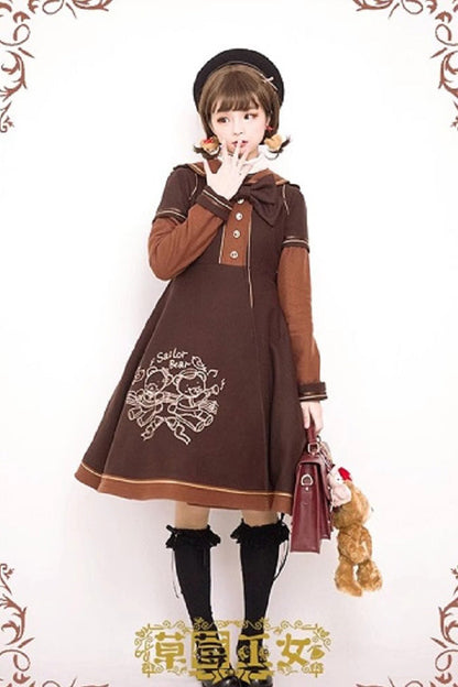 Classic Vintage Coat with a Flattering Fit