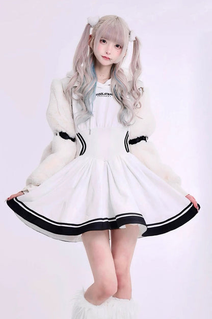 Effortlessly Elegant Sweater with a Timeless Design