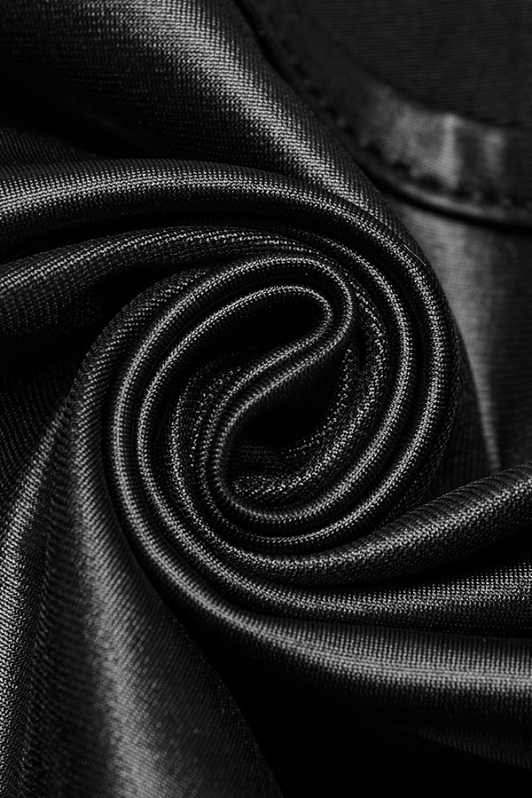 Effortlessly Elegant Garment with a Timeless Design