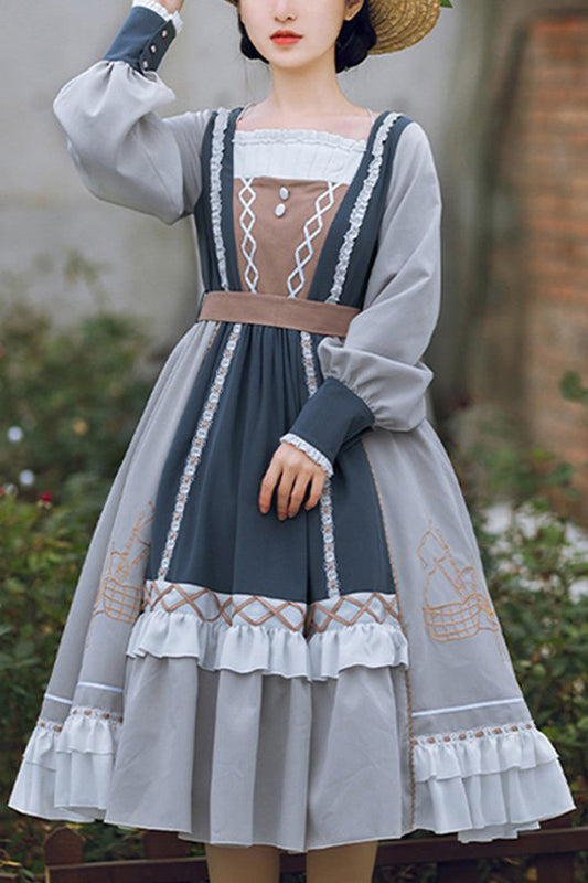 Beautifully Crafted Dress in a Classic Style