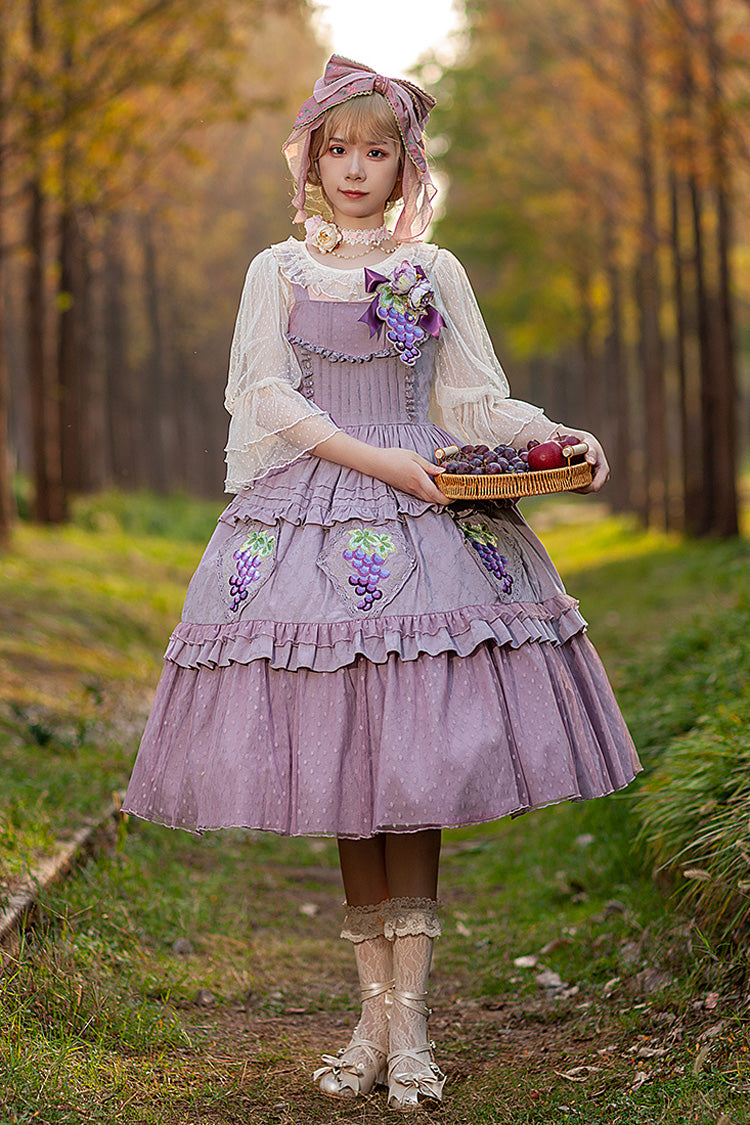 Subtly Elegant Dress with a Refined Vintage Look