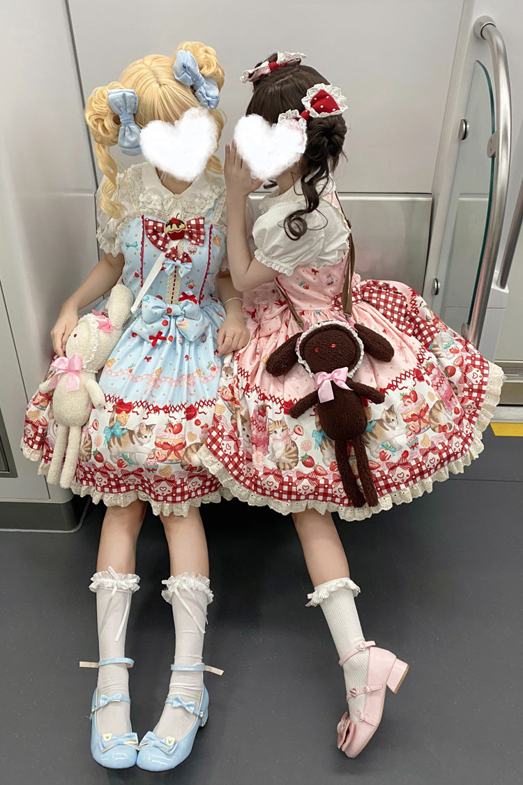 Finely Styled Dress with a Classic Vintage Look