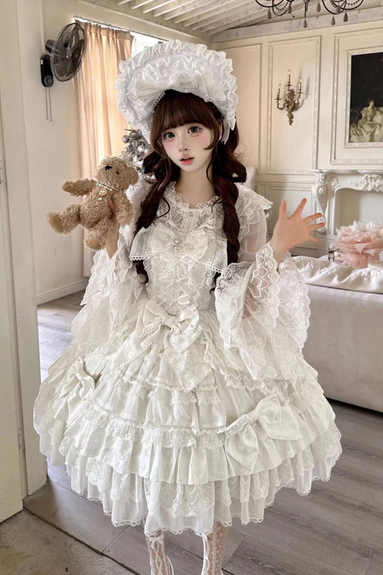 Subtly Elegant Dress with a Refined Vintage Look