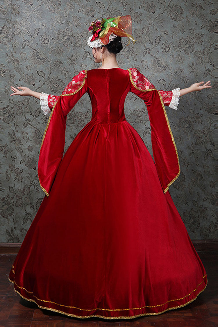 Subtly Elegant Dress with a Refined Vintage Look