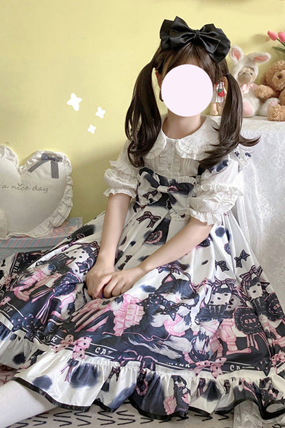 Subtly Elegant Dress with a Refined Vintage Look