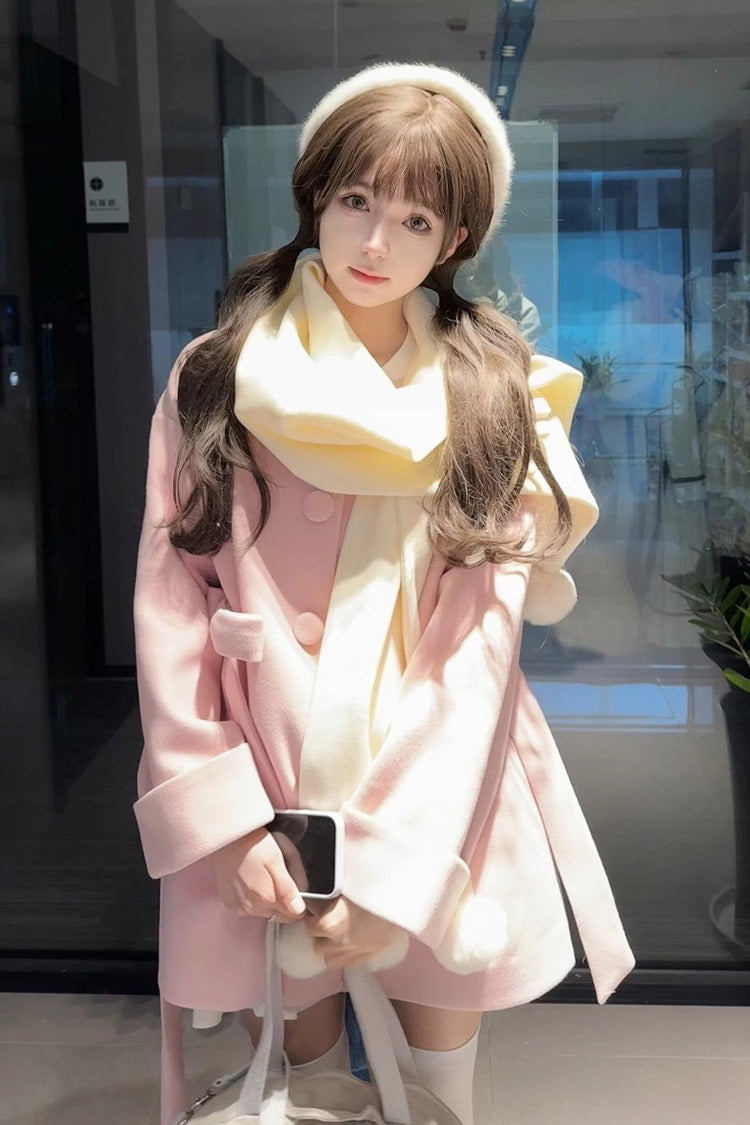 Subtly Elegant Coat with a Refined Vintage Look